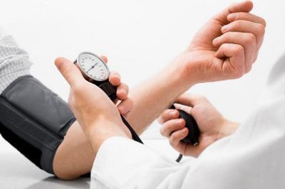 집에서 재는 혈압, 정확도를 높이는 작은 습관들